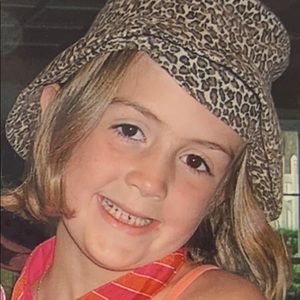 Meet your Posher, Charli